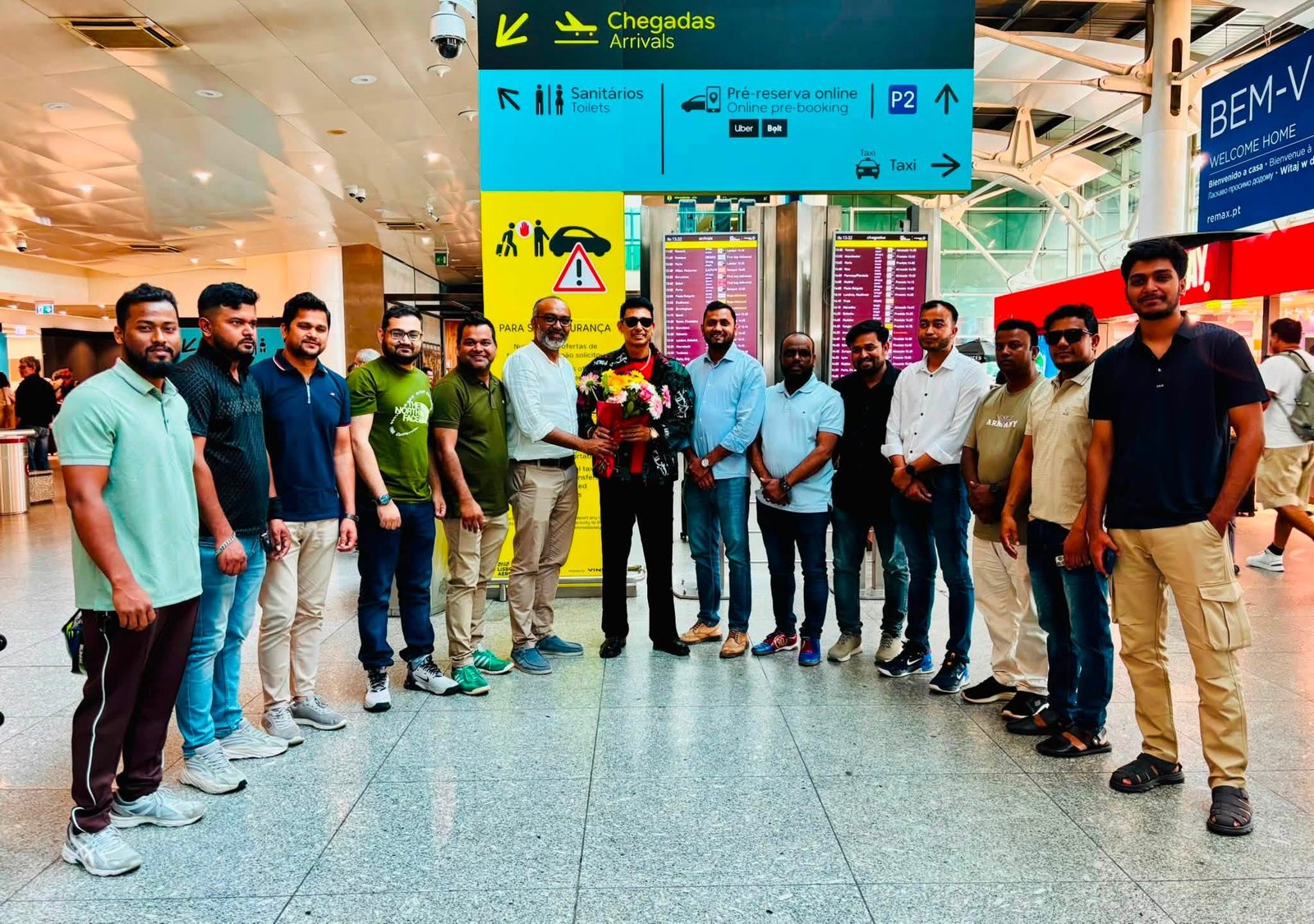 পর্তুগালে জেমসের সঙ্গে মঞ্চ মাতাবেন জায়েদ খান