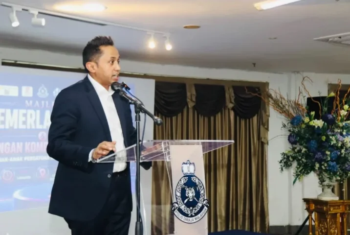 পুলিশ পরিবারের সন্তানদের পাশে এসএনটি গ্রুপ