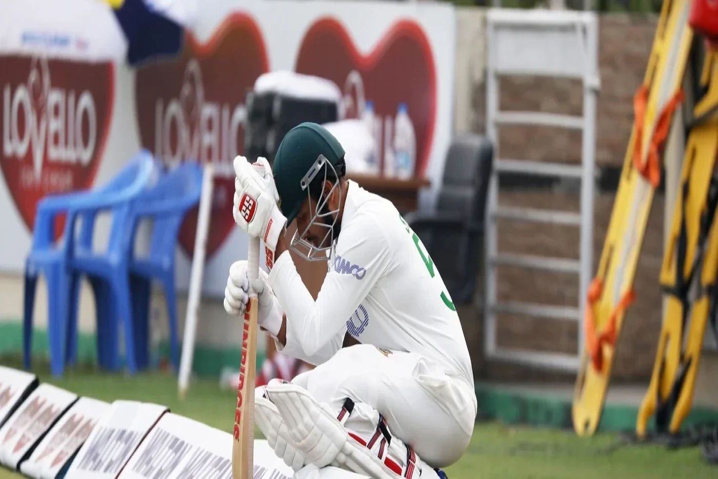 অস্ট্রেলিয়ার বিপক্ষে টেস্ট দলে সৌম্য সরকারের চমকপ্রদ প্রত্যাবর্তন