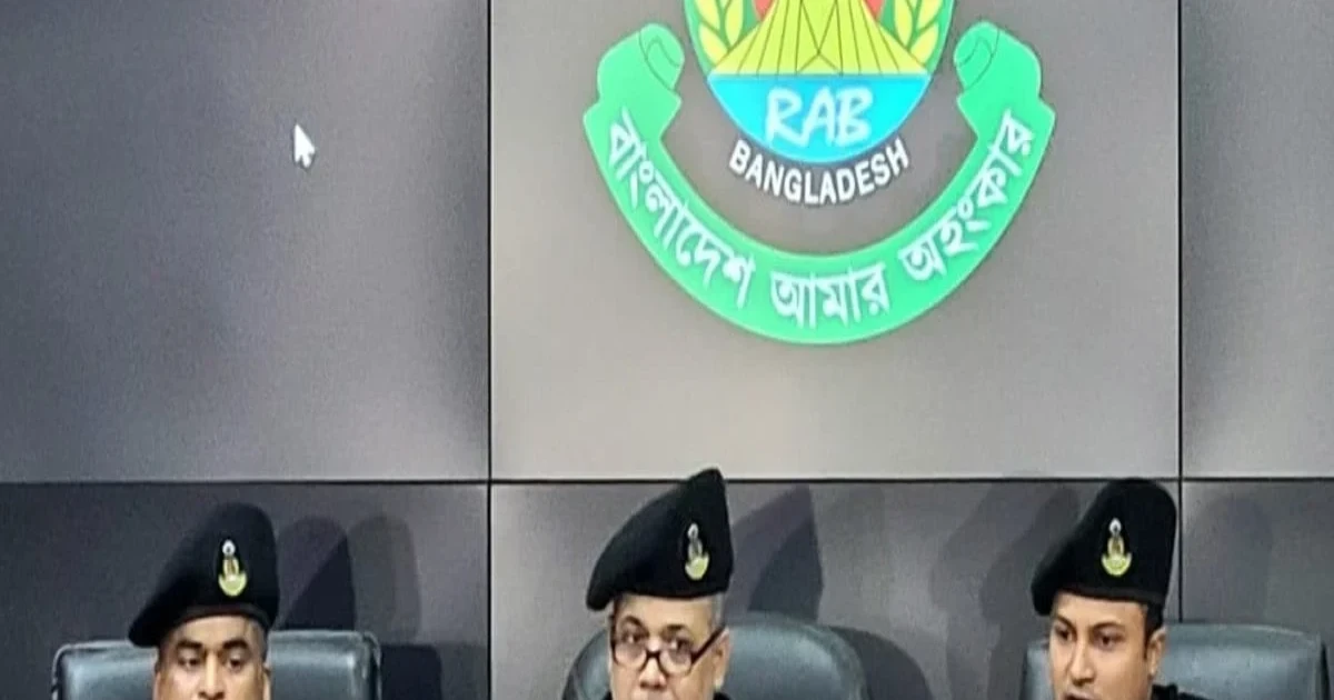 কেরানীগঞ্জে ইয়াবা তৈরির গোপন কারখানা, আটক ৪
