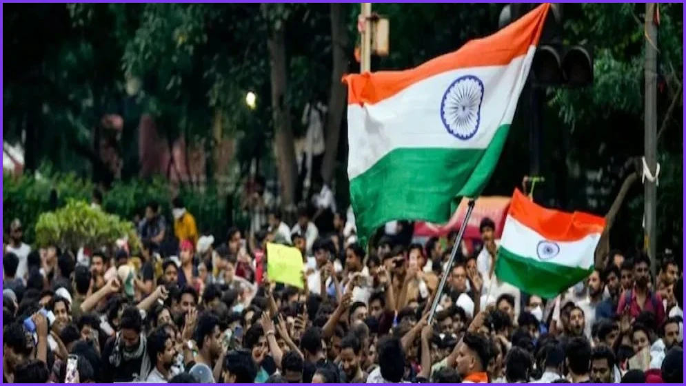 শিক্ষামন্ত্রীর পদত্যাগের পর ৩৬ দিনের আন্দোলন প্রত্যাহার করল সিজেপি