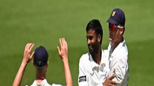 শ্রীলঙ্কা সিরিজের পর ওয়ারউইকশায়ারে ফিরছেন মানব সুথার