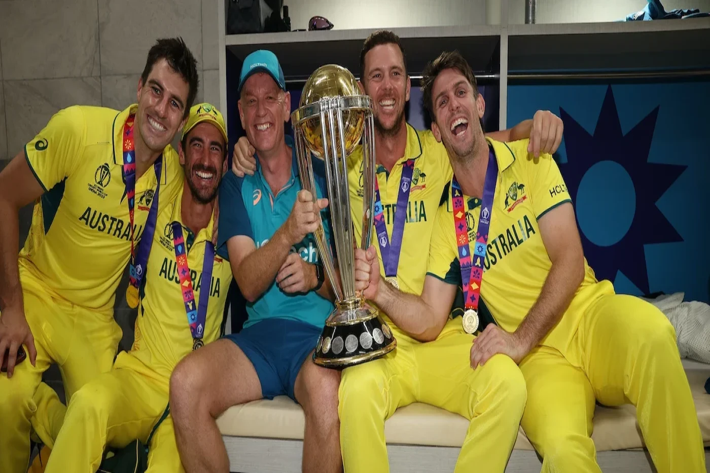 ২০২৭ ওয়ানডে বিশ্বকাপে স্কোয়াড বড় করার আহ্বান ম্যাকডোনাল্ডের