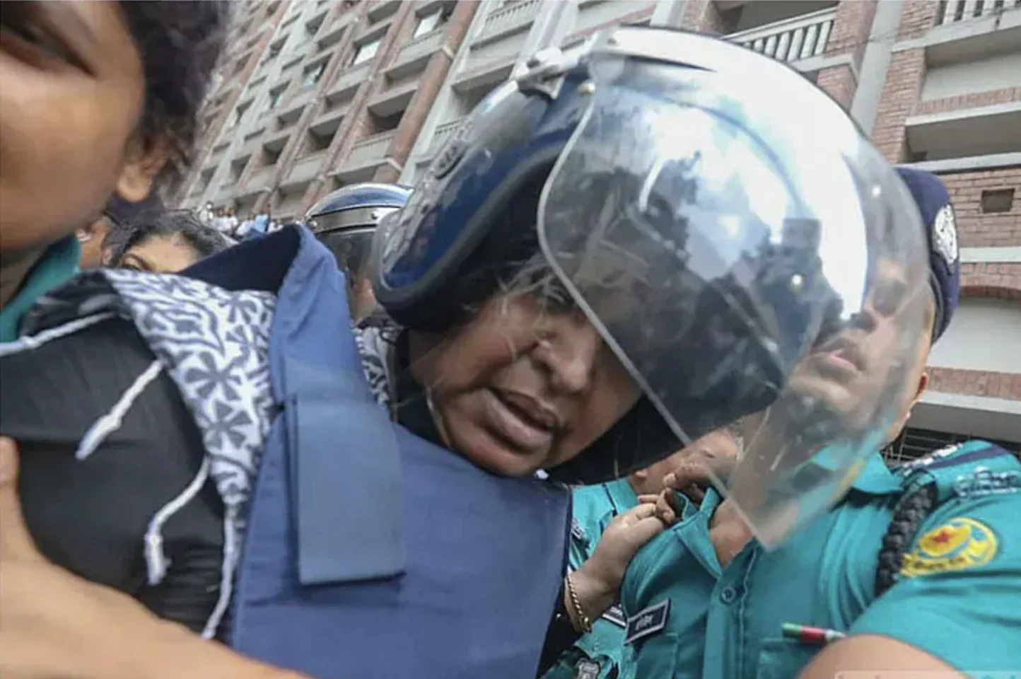 ১২ ঘণ্টার প্যারোলে মুক্তি পাচ্ছেন দীপু মনি