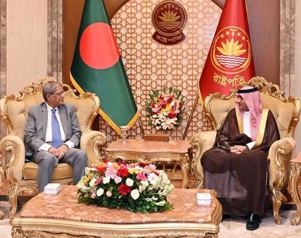 জ্বালানি সহায়তা ও জনশক্তি রপ্তানি জোরদারের আহ্বান রাষ্ট্রপতির, সৌদি রাষ্ট্রদূতের সাক্ষাৎ