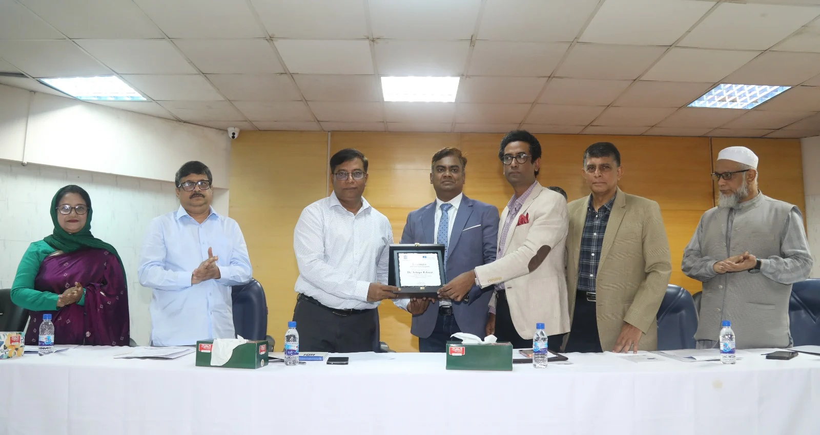 বিশ্ববিদ্যালয়ে আন্তর্জাতিকীকরণ ও গবেষণা প্রসারে ইউজিসির বড় উদ্যোগ