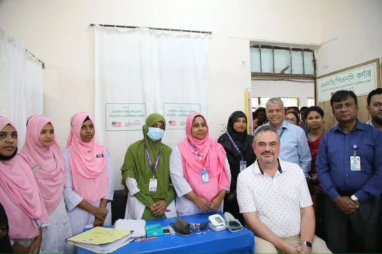 মা ও শিশু চিকিৎসা জোরদারে ২৪ লাখ ডলারের সরঞ্জাম দিচ্ছে যুক্তরাষ্ট্র