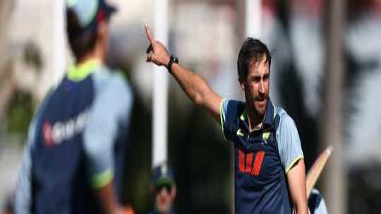 কপিল-স্টেইনকে ছাড়িয়ে যাওয়ার রেকর্ড নিয়ে নির্ভার মিচেল স্টার্ক
