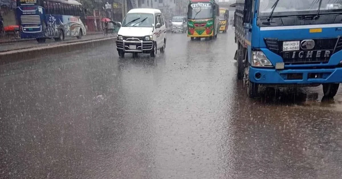 নতুন বৃষ্টি বলয় ‘নির্ঝর’-এর প্রভাবে রাজধানীসহ দেশজুড়ে ঝুম বৃষ্টি