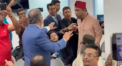 নিউ ইয়র্ক কনস্যুলেটে জুলাই গণঅভ্যুত্থান দিবস পালনকালে প্রামাণ্যচিত্র নিয়ে হট্টগোল