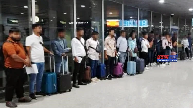 মালয়েশিয়ার বিমানবন্দরে ভুয়া ভিসায় আটক বিদেশিদের তালিকায় শীর্ষে বাংলাদেশিরা