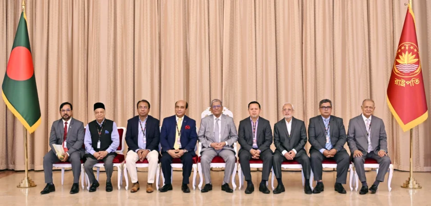 শিক্ষাব্যবস্থাকে নতুন করে ঢেলে সাজাতে হবে: রাষ্ট্রপতি
