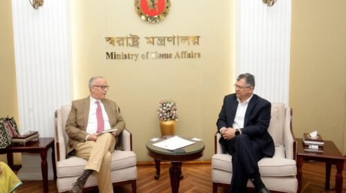 সাংবাদিকদের নিরাপত্তায় গুরুত্ব দিচ্ছে সরকার: স্বরাষ্ট্রমন্ত্রী