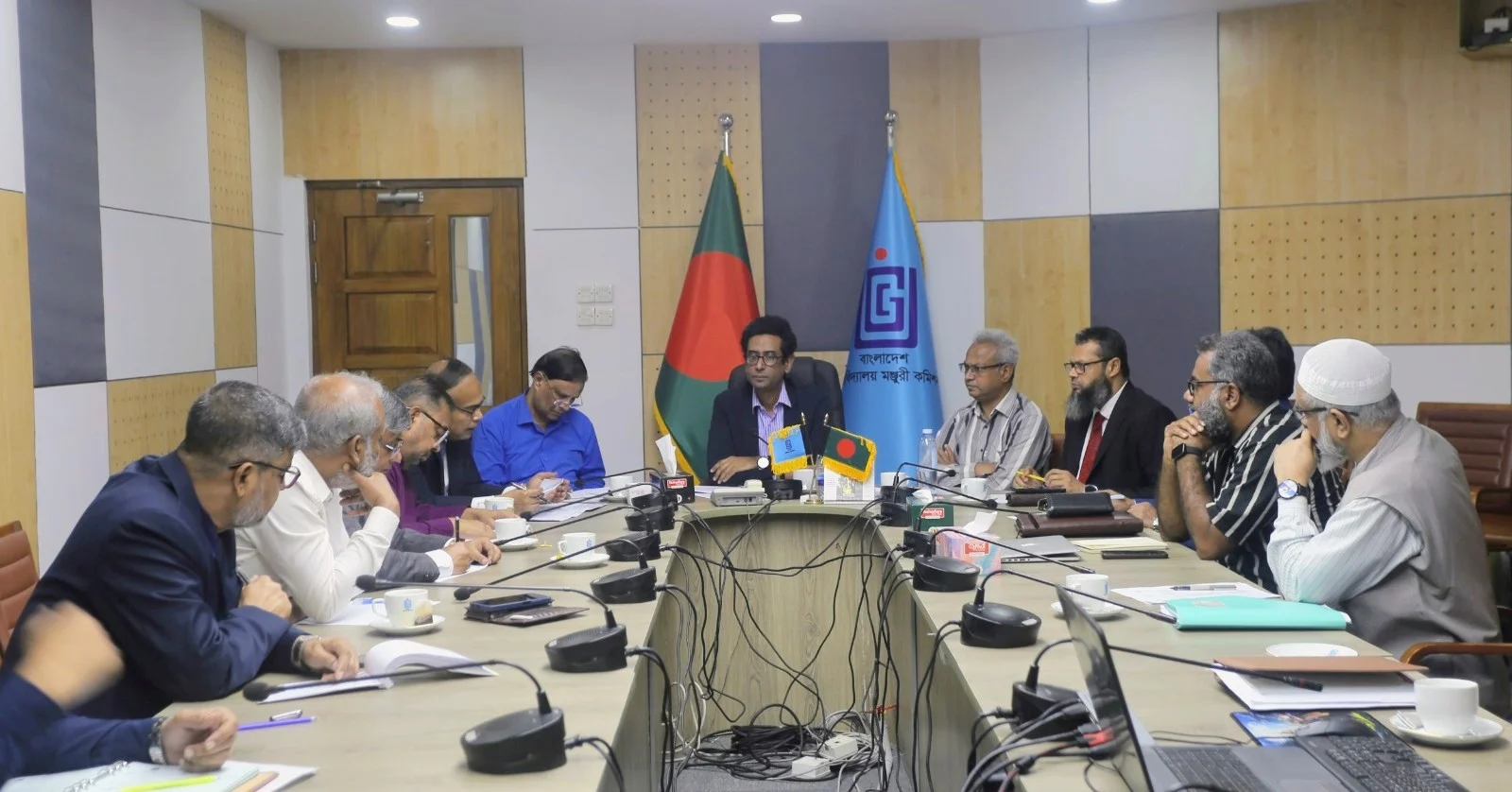 ডিসেম্বরের মধ্যে ৫০ বিশ্ববিদ্যালয়ে চালু হচ্ছে ‘তৃতীয় ভাষা শিক্ষা’: ইউজিসি