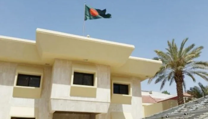 সৌদি আরবে প্রবাসীদের ওয়ার্ক পারমিট নবায়নে সময়সীমা বাড়াল কর্তৃপক্ষ
