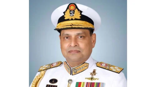 সরকারি সফরে সৌদি আরব গেলেন নৌবাহিনী প্রধান এডমিরাল খোন্দকার মিসবাহ উল আজীম